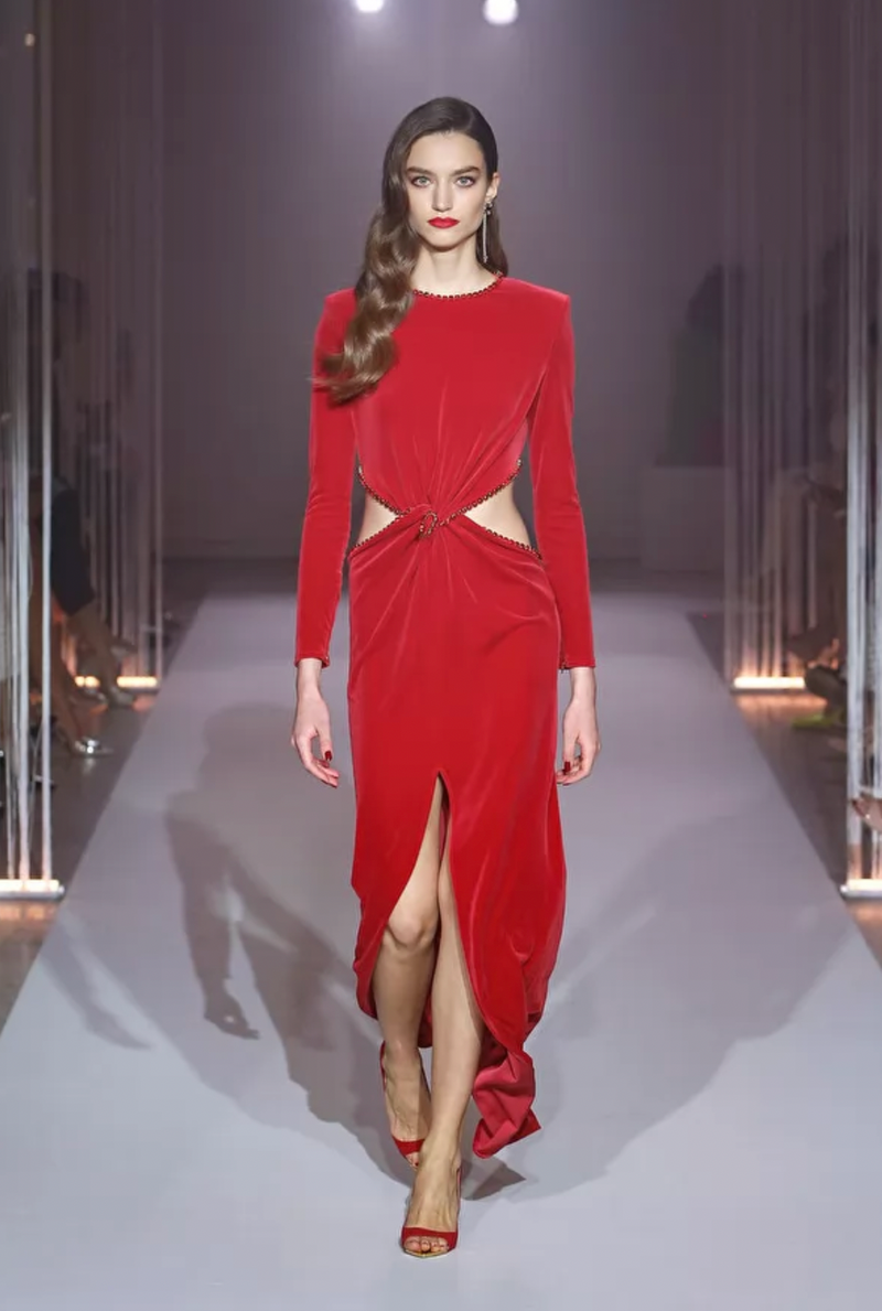 Red Carpet dress in Flowing Velvet